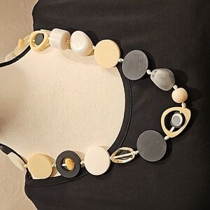 Chunky necklace by Elk